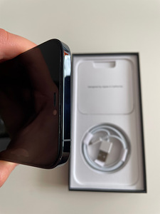 Apple iPhone 12 Pro Max 128GB Pacific Blue (7 foto / 8)