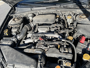Subaru Legacy 2.0 121kw 2006 (5 foto / 10)