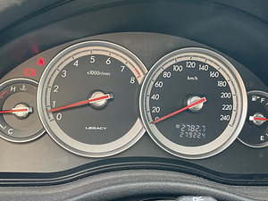 Subaru Legacy 2.0 121kw 2006 (9 foto / 10)