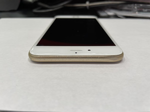 iPhone 6 plus, 64GB, gold (4 foto / 7)