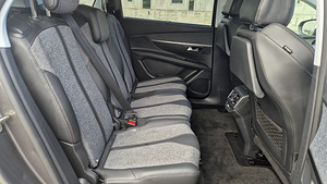 Peugeot 5008 (5 foto / 11)
