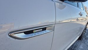Jaguar xf (2 фото из 10)