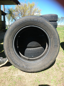 Continental rehvid 4x4 Contact 225/65/R17 M+S (2 foto / 6)