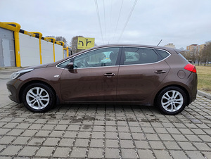 Kia ceed 1.4 Comfort SE 2014 (5 foto / 15)