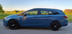 Opel Astra Sport Tourer (5 foto / 15)