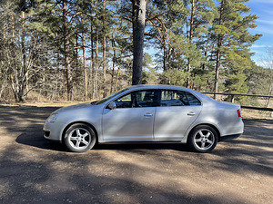 Autorent / Аренда авто (1 фото из 4)
