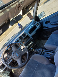 Ford Sierra (1 foto / 6)
