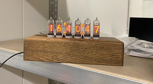 Nixie настольные часы. Дуб. Подарок.