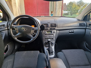 Skoda Octavia 2.2 130kW (9 foto / 12)
