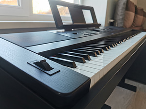 Yamaha klaver-Yamaha PortableGrand DGX-660 (5 foto / 6)
