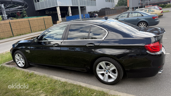 BMW 528i