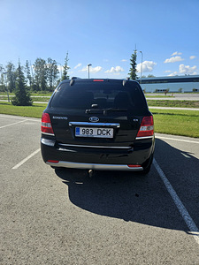 КИА Соренто (2 фото из 15)