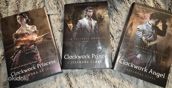 Infernal Devices Cassandra Clare inglise keeles