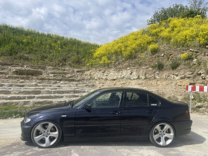 BMW 330d 150kw Individual (2 foto / 12)