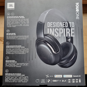 JBL Tour One (3 фото из 7)