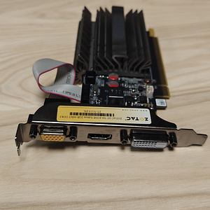 Lihtsamaid videokaarte GT730 (4 foto / 4)