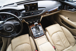 Audi A7 3,0tdi quattro (8 foto / 11)