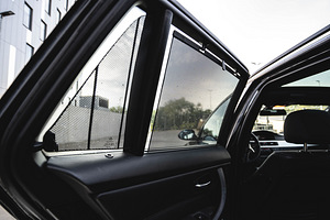 BMW 330 M-pakett (12 foto / 12)