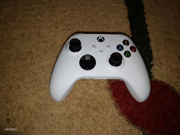 Xbox серии S (фото #4)