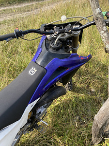 Husqvarna cr125 (2 фото из 7)