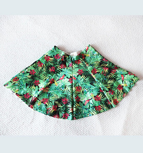 SUVINE SEELIK "BERSHKA" (suurus: S) (2 foto / 4)