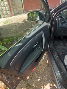 Renault Laguna (2 foto / 9)