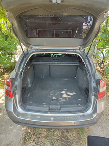 Renault Laguna (7 foto / 9)