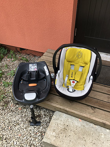 Cybex Aton Q platinum turvahäll + isofix (1 foto / 8)