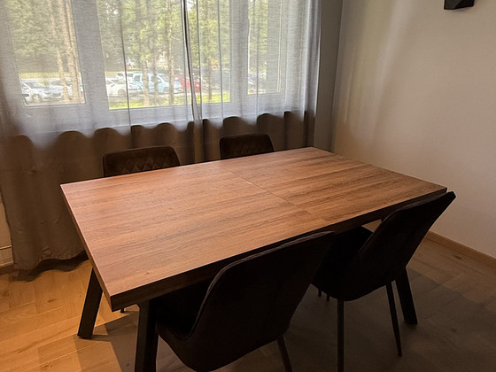 Söögilaud Houston 601