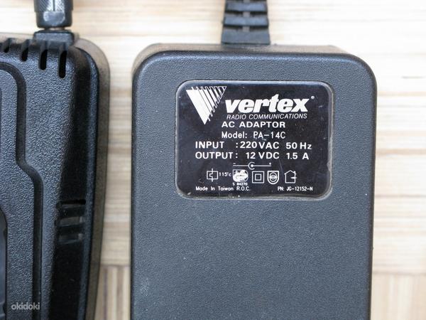 Быстрое зарядное устройство Vertex CD-8 (фото #3)