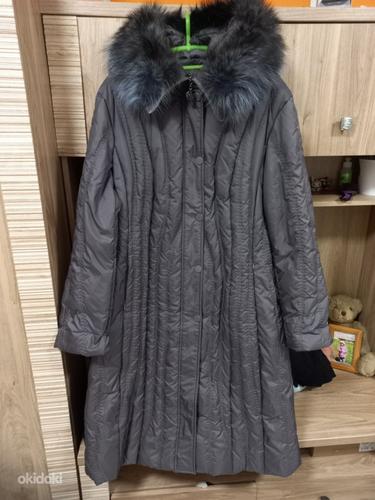 Зимнее пальто на женщину. Размер 44. (фото #1)