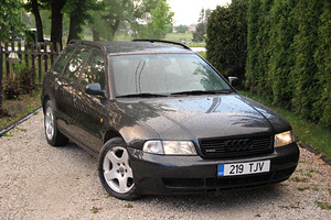 Audi A4 1.8T 150KW Quattro (1 foto / 9)