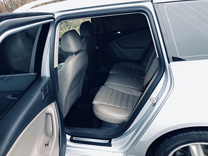 Volkswagen Passat (6 foto / 8)