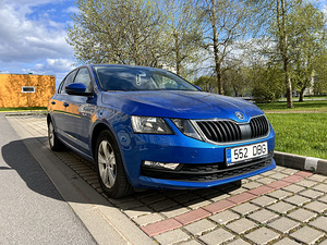 Škoda Octavia Ambition 2019 (4 foto / 15)