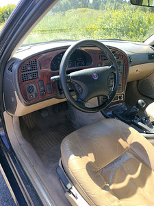 Saab 9-5 Aero (6 фото из 7)