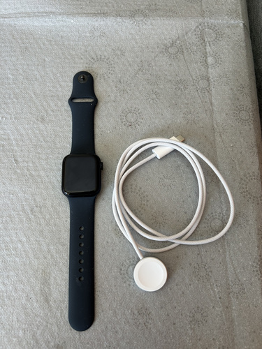 Apple Watch SE 40 мм