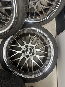 Диски 19' 5x112 с шинами (3 фото из 5)