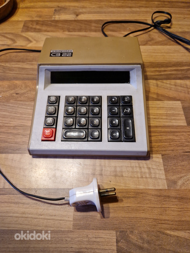 Nõukaaegne kalkulaator (foto #2)