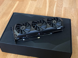 ZOTAC GeForce RTX 3090 Trinity (2 foto / 3)