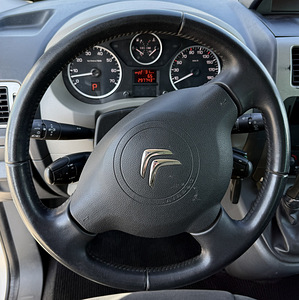 Citroen Jumpy LONG Multispace exclusive 2.0 120kW (11 foto / 15)