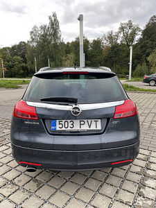 Opel Insignia 2.0 118kW (10 foto / 10)
