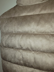 Guess uus vest suurus S (originaal) (8 foto / 10)