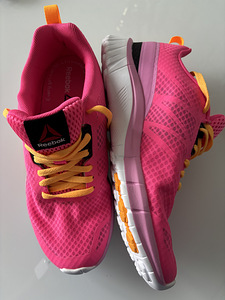 Reebok tossud 36(SMART TASUTA) (1 foto / 5)