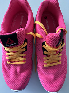 Reebok tossud 36(SMART TASUTA) (3 foto / 5)