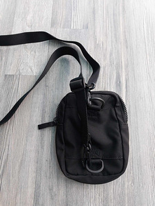 Tommy hilfiger kott (SMART TASUTA) (2 foto / 2)