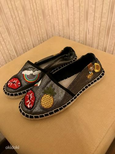 Женские балетки