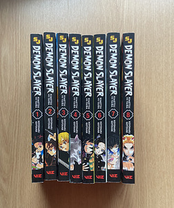 Demon slayer manga (1 foto / 6)