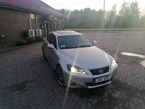 Аренда авто (1 фото из 4)