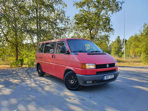 VOLKSWAGEN MULTIVAN 2.4D 57kW (2 foto / 14)