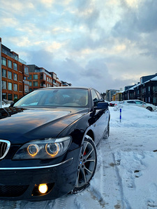 BMW 745D 220kw (1 foto / 13)